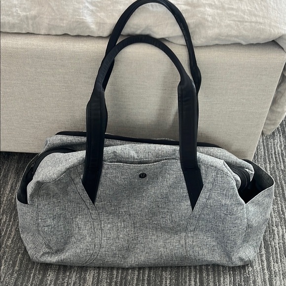Lululemon Out of Range Duffel (33L) - Picture 1 of 9